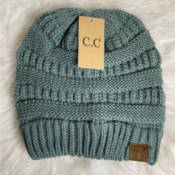 NWT C.C Beanie, Dusty Grey, New With Tags In Original Packaging - Picture 3 of 3